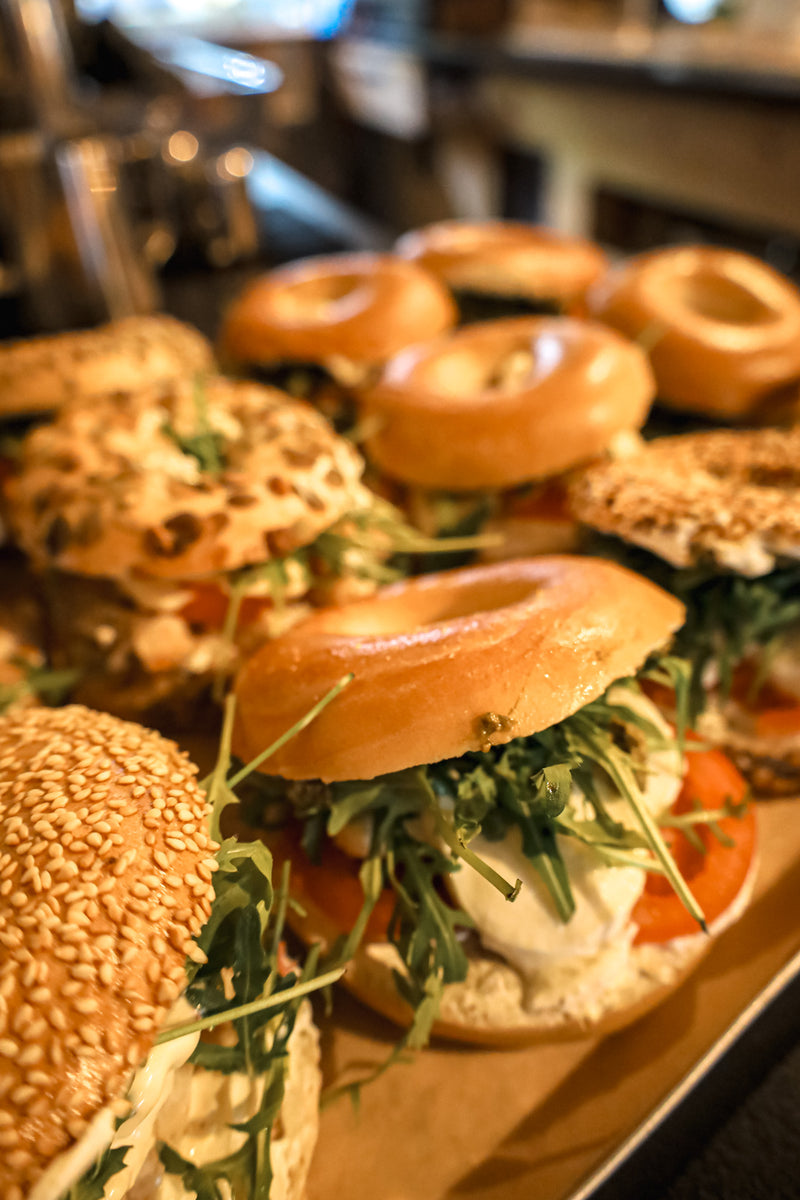 Tomate Mozzarella Bagel – roots&amp;#39;n&amp;#39;seeds